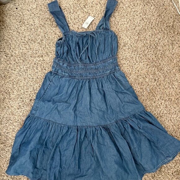 GAP Smocked Tie-Front Mini Dress - Picture 7 of 7
